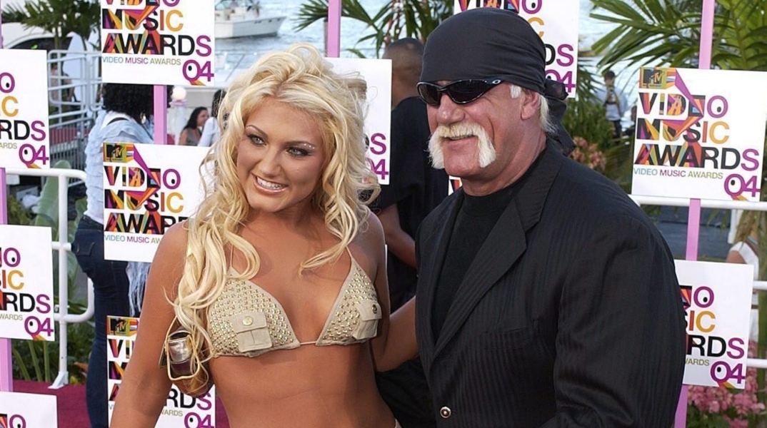 Ο Χαλκ Χόγκαν με την κόρη του, Μπρουκ 