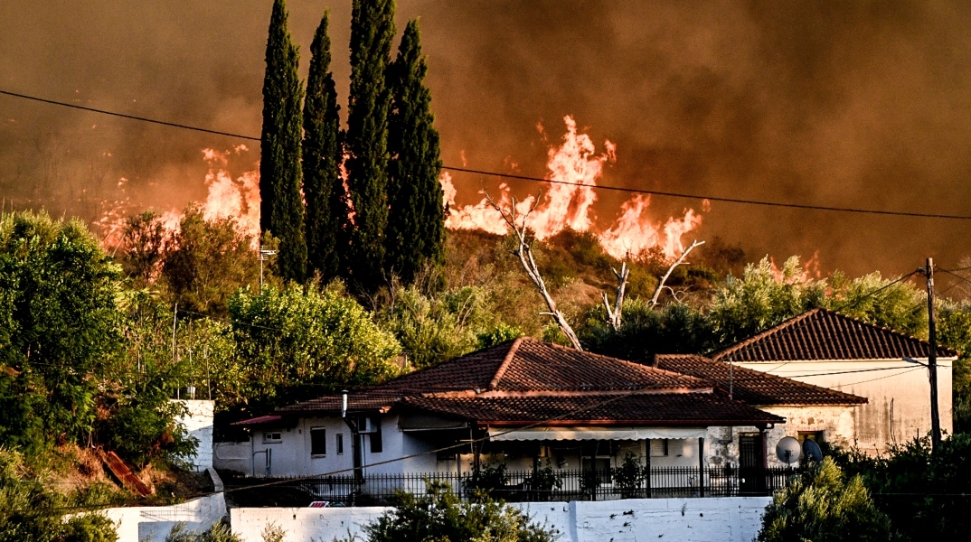 Φωτιά στην Αρχαία Ολυμπία