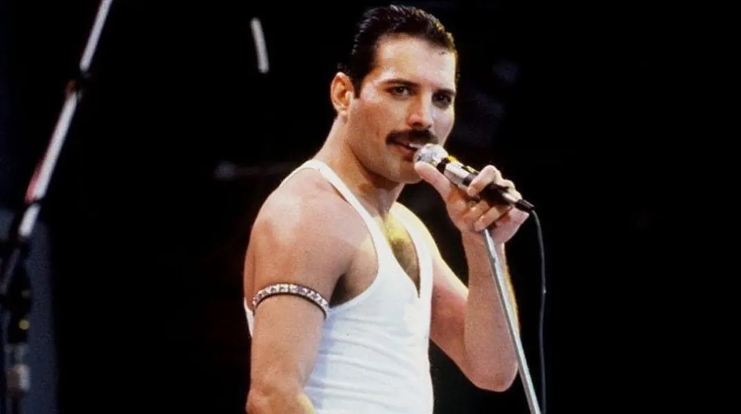 Ο Φρέντι Μέρκιουρι