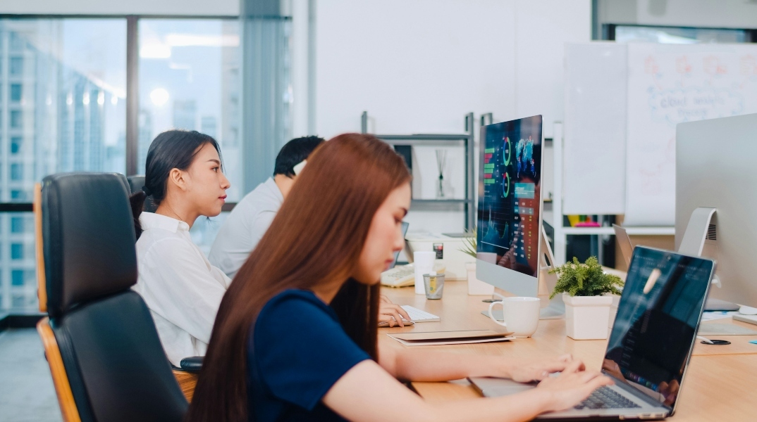 Κίνα, γραφειο, υπαλληλοι