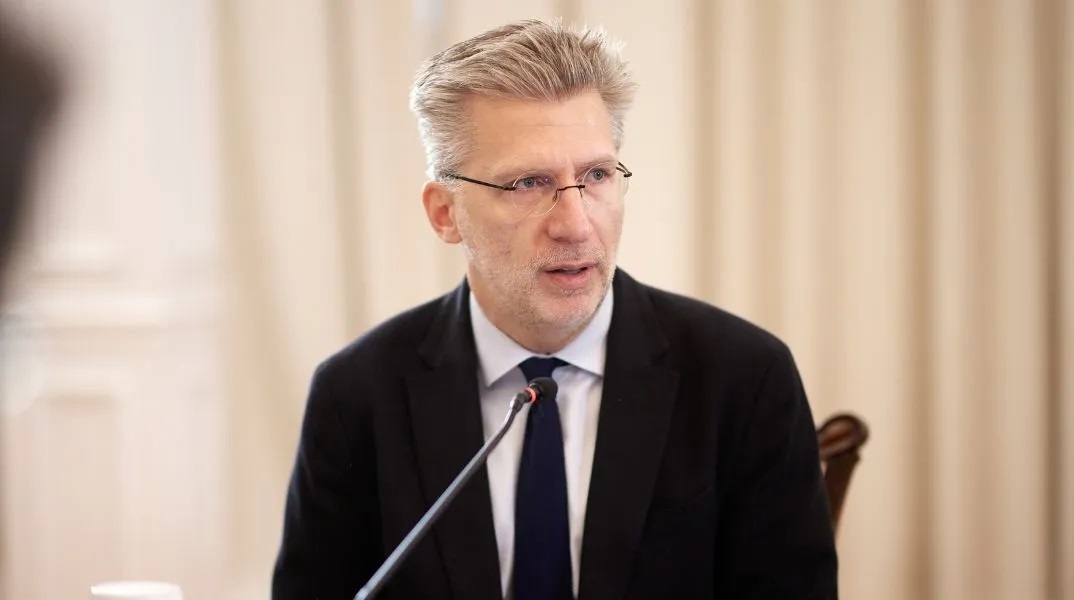 Ο Υπουργός επικρατείας Άκης Σκέρτσος 