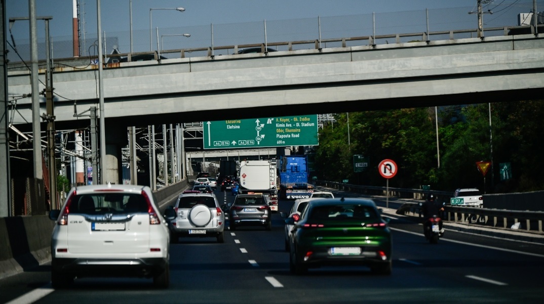 κυκλοφορία στην Αθηνών-Κορίνθου