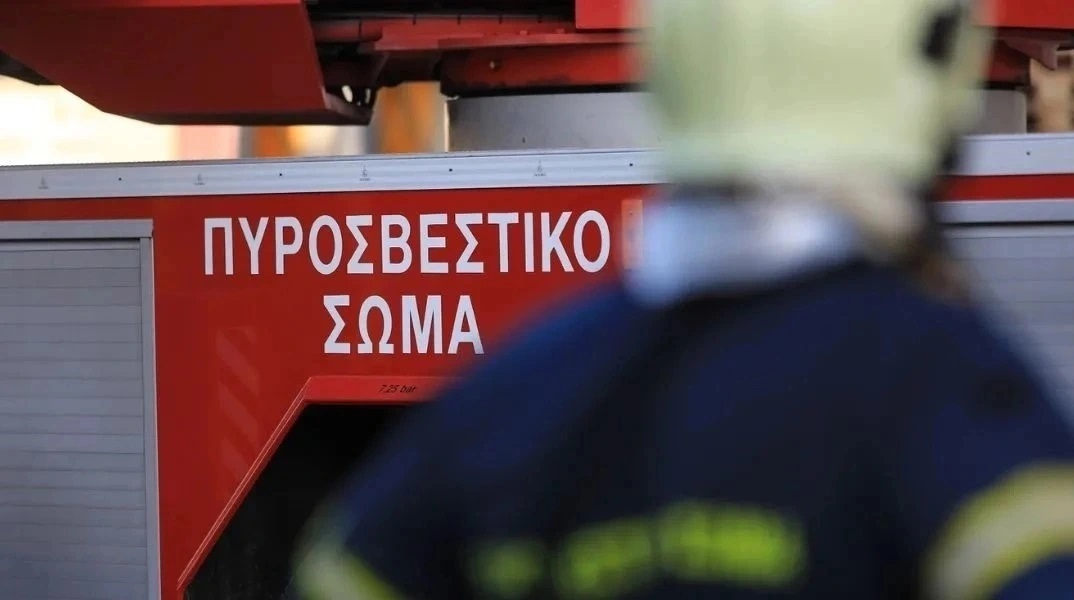 Πάτρα: Φωτιά σε πολυκατοικία