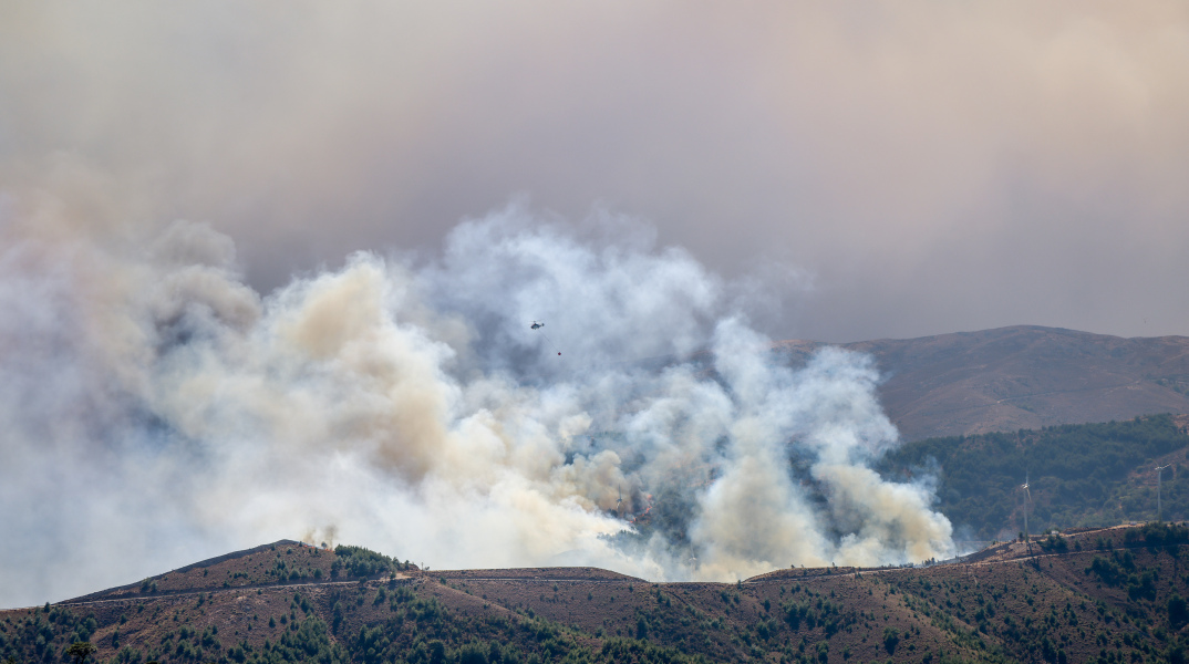 Οι καιρικές συνθήκες είναι ιδιαίτερα δύσκολες λόγω και των ανέμων