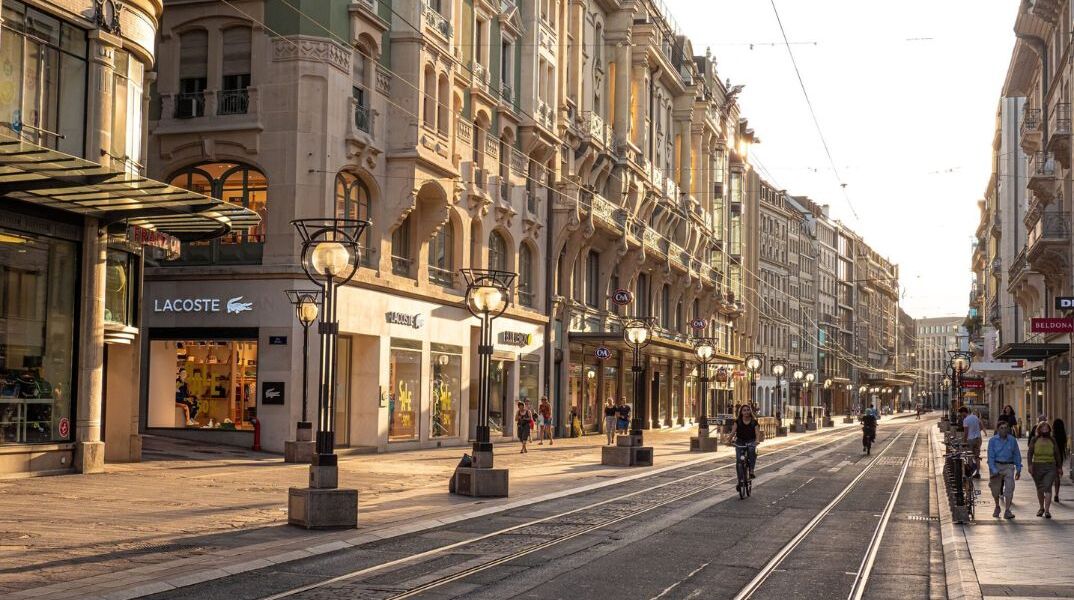 Δωρεάν οι δημόσιες συγκοινωνίες στην Γενεύη με στόχο την καταπολέμηση της αύξησης της ρύπανσης