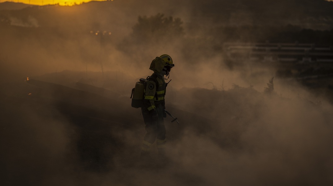 Ισπανία: Τρίτος νεκρός από τις πυρκαγιές στα βορειοδυτικά της χώρας - Αρκετοί τραυματίες με εγκαύματα
