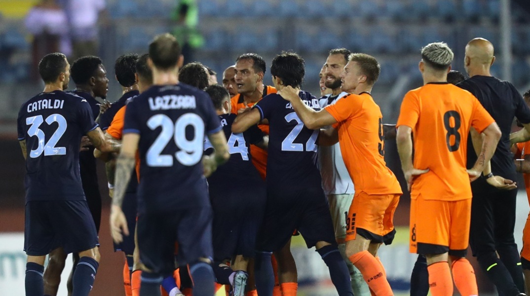 Ο κακός χαμός στο Λάτσιο - Ατρόμητος: Ένταση, ξύλο και κόκκινες κάρτες στο φιλικό παιχνίδι