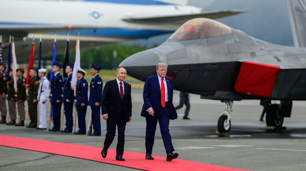 Τραμπ και Πούτιν σε μια ιστορική συνάντηση στην Αλάσκα