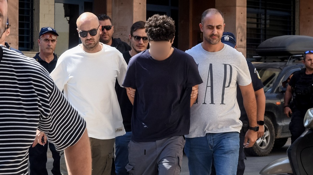 Φωτιά στην Πάτρα: Ο 25χρονος που κατηγορείται για τη φωτιά στο Γηροκομείο