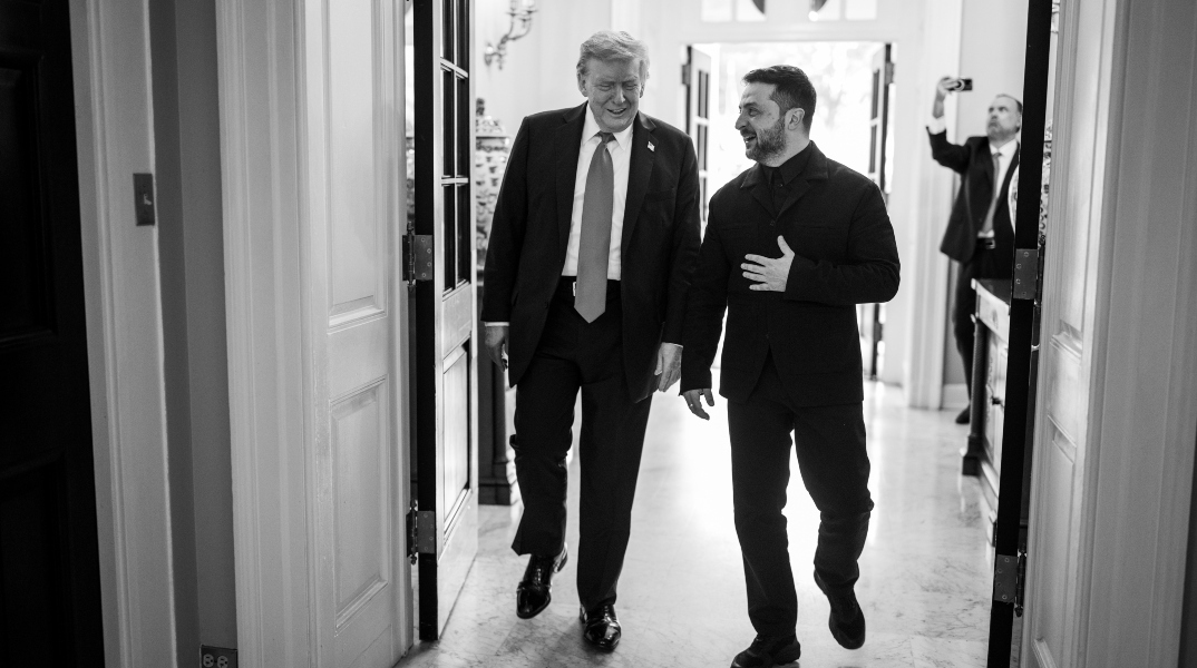 Ντόναλντ Τραμπ και Βολοντίμιρ Ζελένσκι στον Λευκό Οίκο