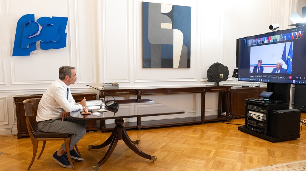 Μητσοτάκης στην τηλεδιάσκεψη των ηγετών της ΕΕ για την Ουκρανία: Ανάγκη για άμεση εκεχειρία