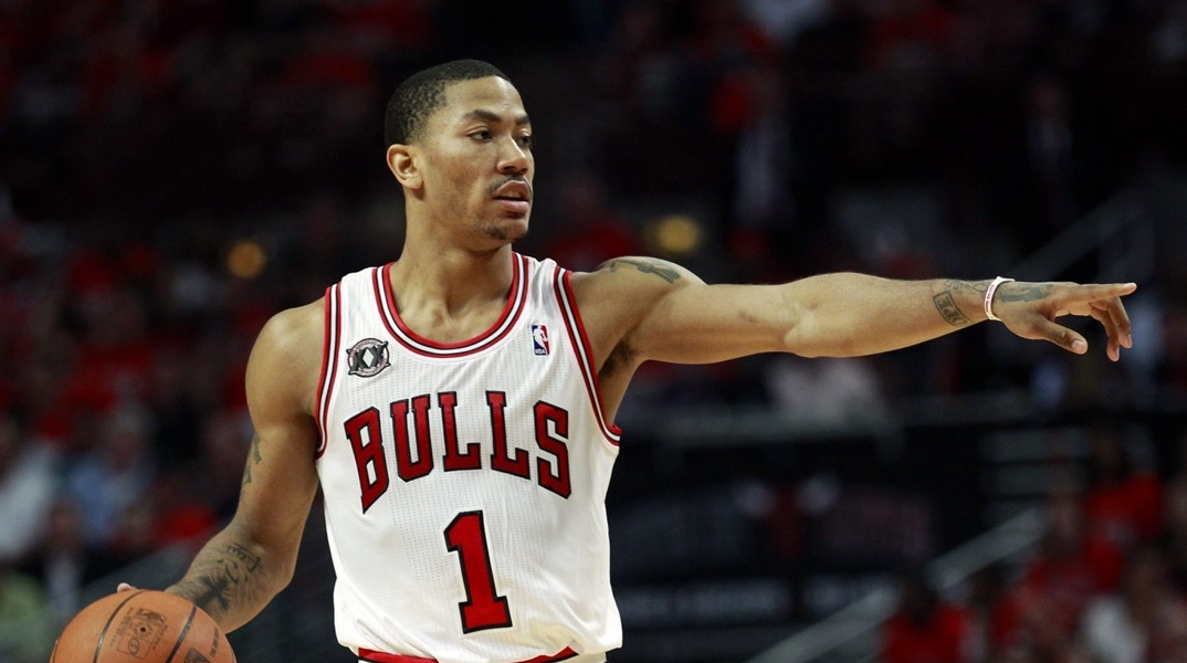 Οι Σικάγο Μπουλς θα αποσύρουν τη φανέλα του Ντέρικ Ρόουζ 