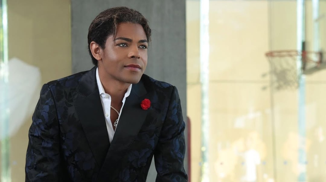 Ο Μπράντον Χάουαρντ, γνωστός ως B. Howard