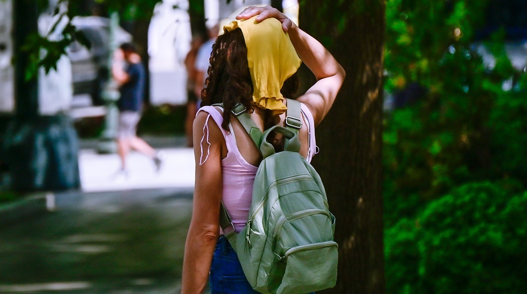 Με παρατεταμένο καύσωνα θα μας υποδεχθεί ο Σεπτέμβρης - Η ανάρτηση Τσατραφύλλια