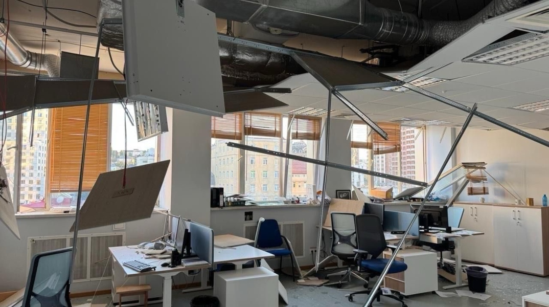 βομβαρδισμενο κτηριο