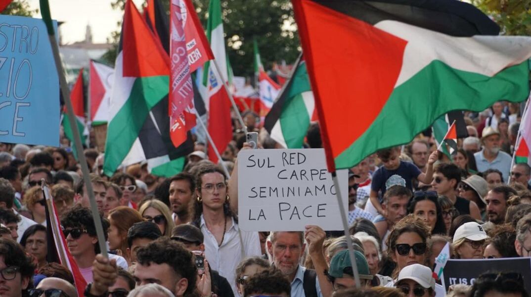 Φεστιβάλ Βενετίας: Μεγάλη διαδήλωση κατά του πολέμου στη Γάζα 