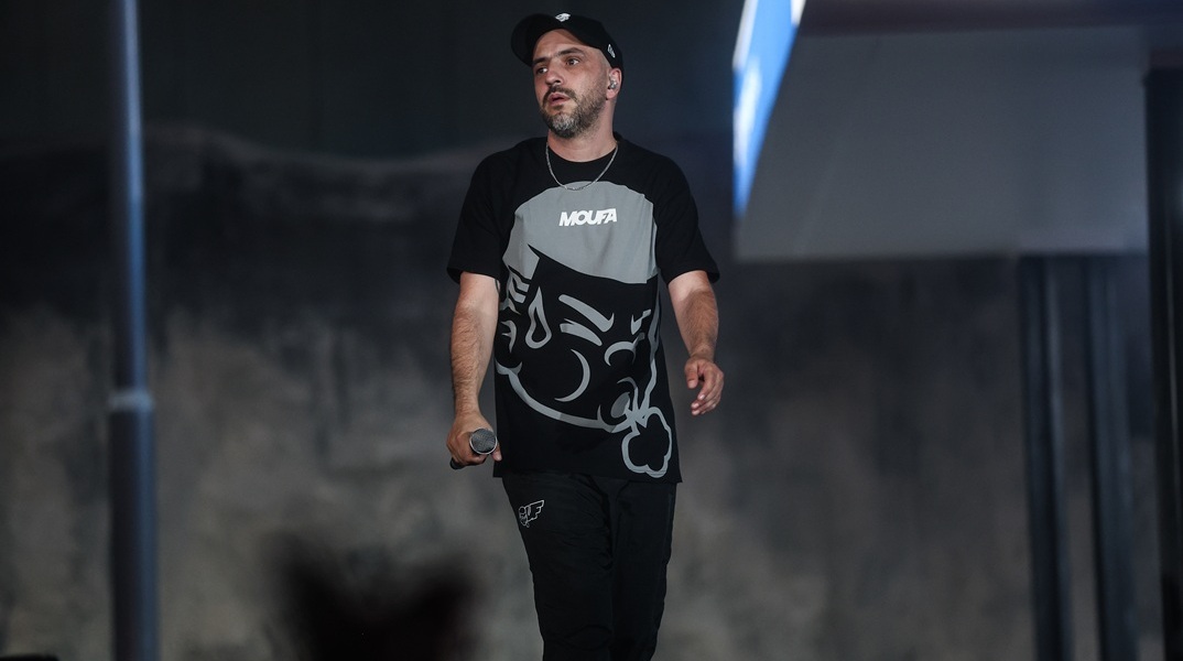 Ο ΛΕΞ ανακοίνωσε συναυλία στη Θεσσαλονίκη - Χιλιάδες στην ουρά για τα εισιτήρια