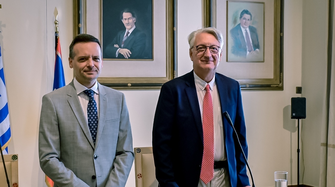 Ο Δήμαρχος Αθηναίων, Χάρης Δούκας με τον πρόεδρο του ΣτΕ, Μιχάλη Πικραμένο