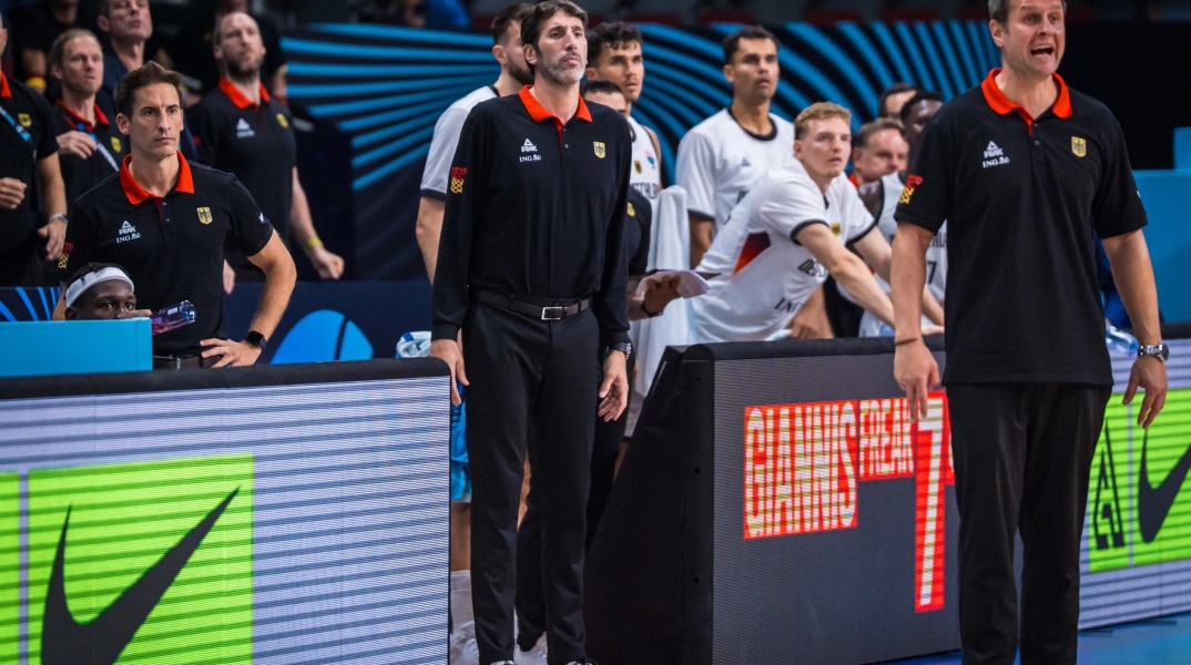 Τέλος το EuroBasket 2025 για τον Μουμπρού ως head coach της Γερμανίας