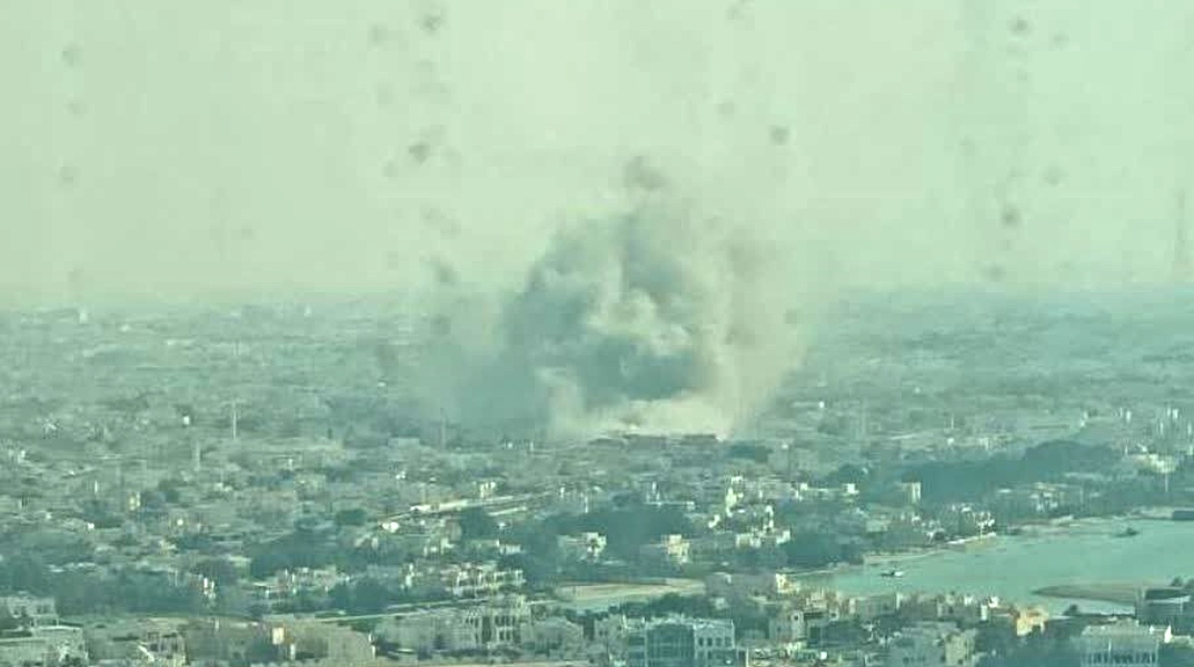 Κατάρ, εκρηξη, καπνοι, σπιτια