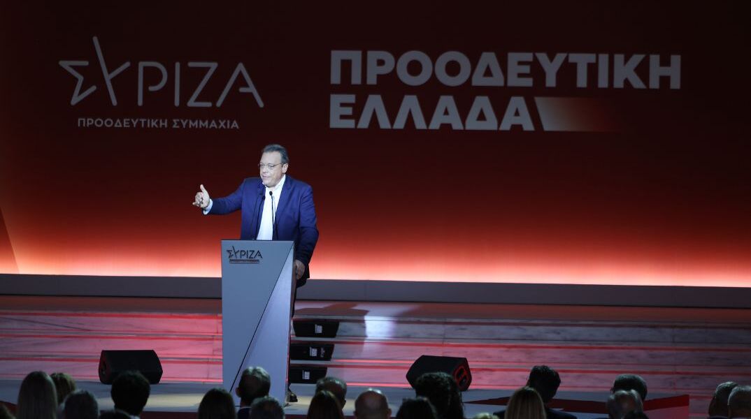 ΕΠΙΣΚΕΨΗ ΚΑΙ ΟΜΙΛΙΑ ΤΟΥ ΠΡΟΕΔΡΟΥ ΤΟΥ ΣΥΡΙΖΑ-ΠΣ ΣΩΚΡΑΤΗ ΦΑΜΕΛΛΟΥ ΣΤΗ 89η ΔΙΕΘΝΗ ΕΚΘΕΣΗ ΘΕΣΣΑΛΟΝΙΚΗΣ (ΡΑΦΑΗΛ ΓΕΩΡΓΙΑΔΗΣ / EUROKINISSI)