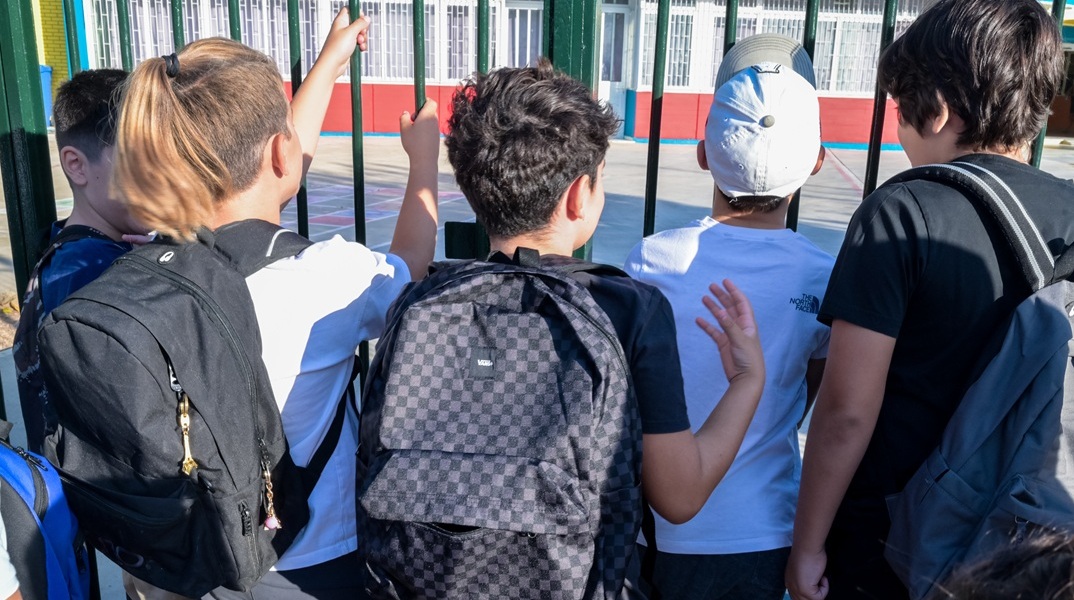 Θεσσαλονίκη: Πρώτο κουδούνι με 68 παραβάσεις από σχολικά λεωφορεία	