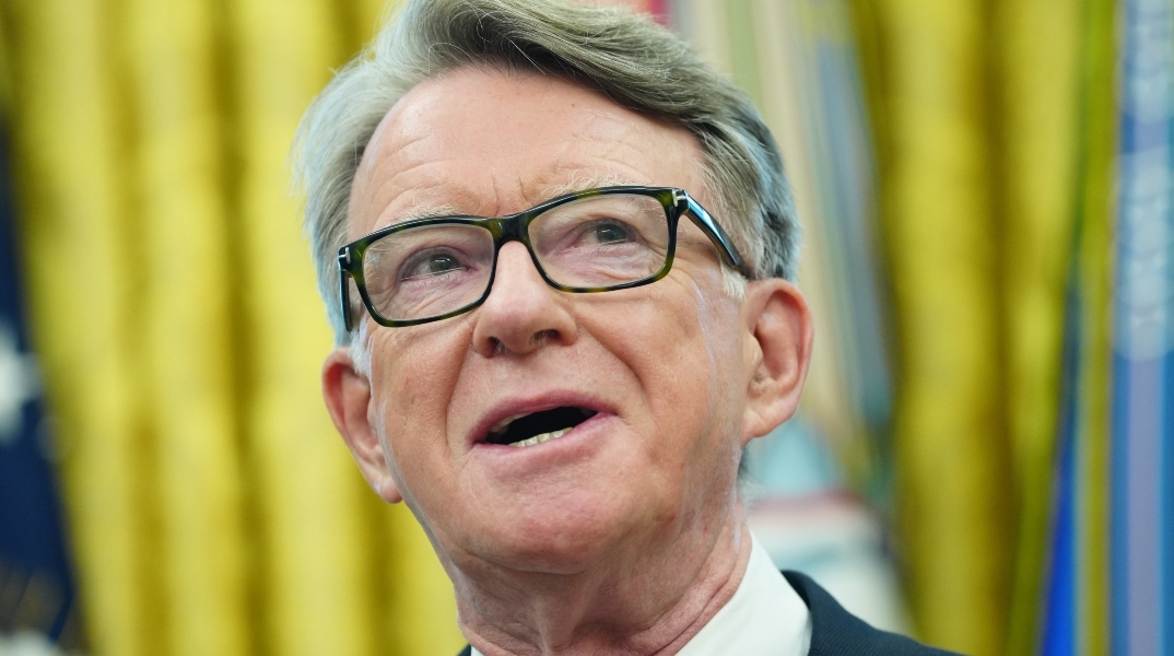  Ο Πίτερ Μάντελσον