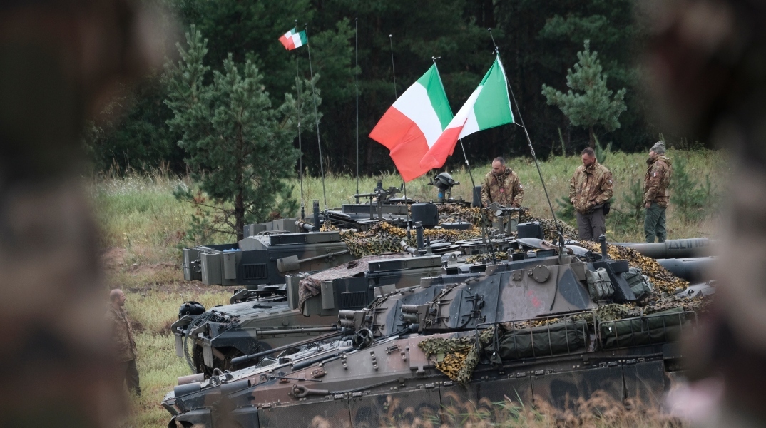 Ιταλία, αρματα μαχης