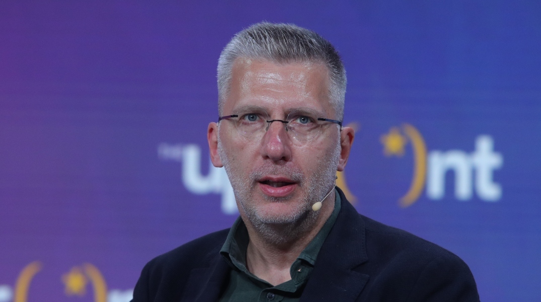 Ο υπουργός Επικρατείας, Άκης Σκέρτσος