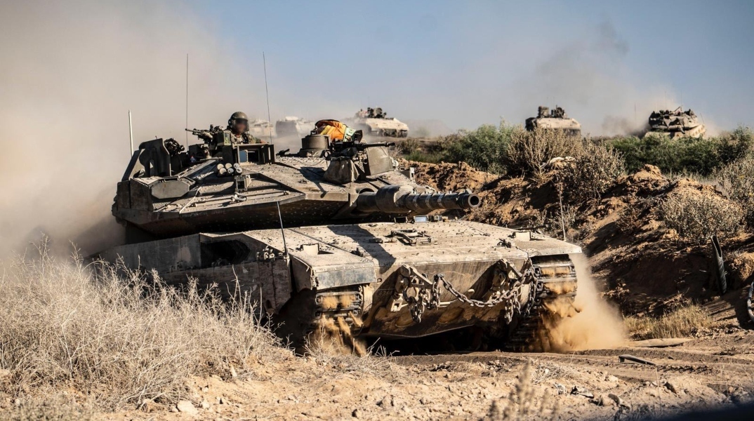 Ισραηλινά άρματα μάχης στη Γάζα