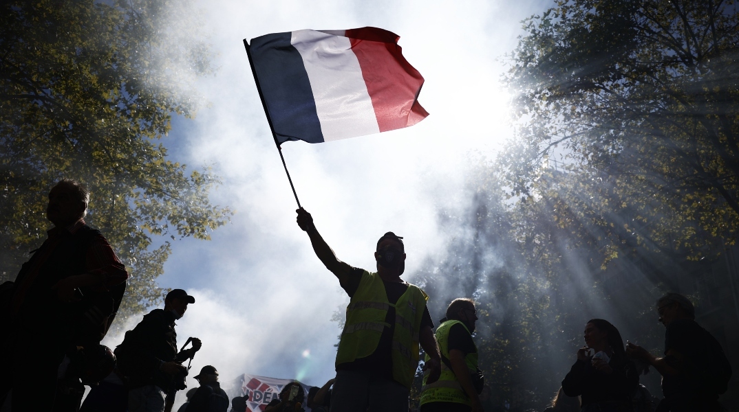 Γαλλία: Χιλιάδες διαδηλωτές στους δρόμους