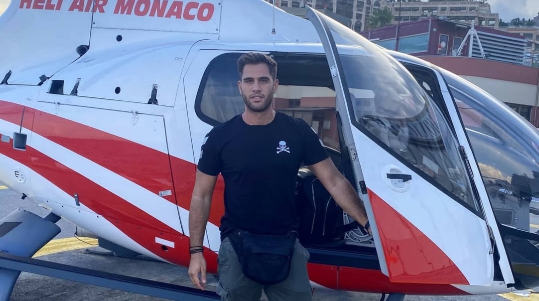 Ελεύθερος αφέθηκε σήμερα ο πρώην αστυνομικός και γνωστός TikToker Βαγγέλης Μπαταρλής