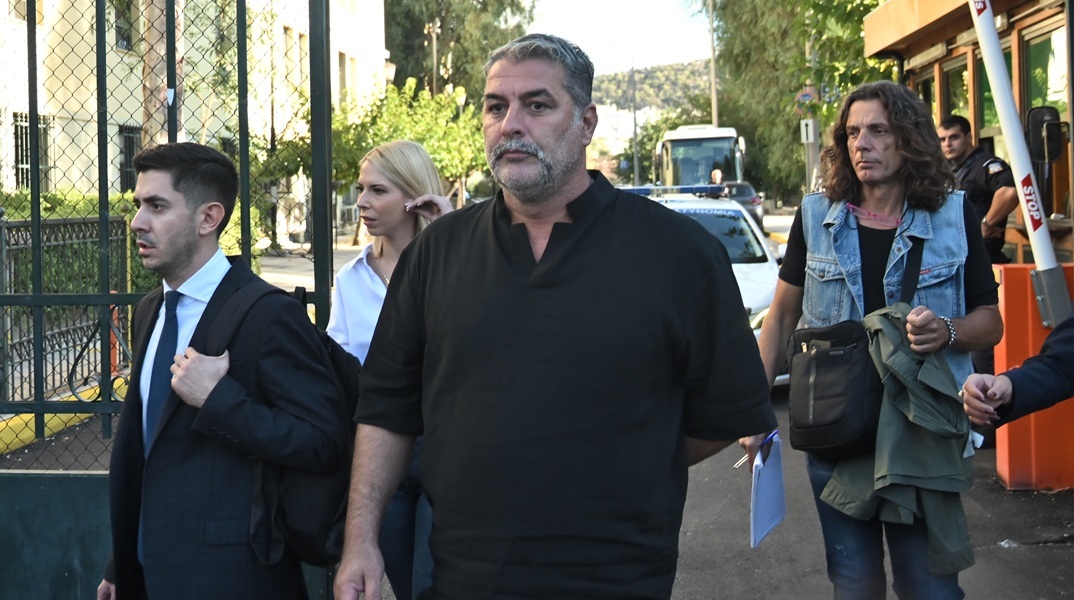 Βασίλης Μπισμπίκης: Η κατάθεση στην Τροχαία Κηφισιάς – «Άφησα τα στοιχεία μου σε διαφημιστικό φυλλάδιο»