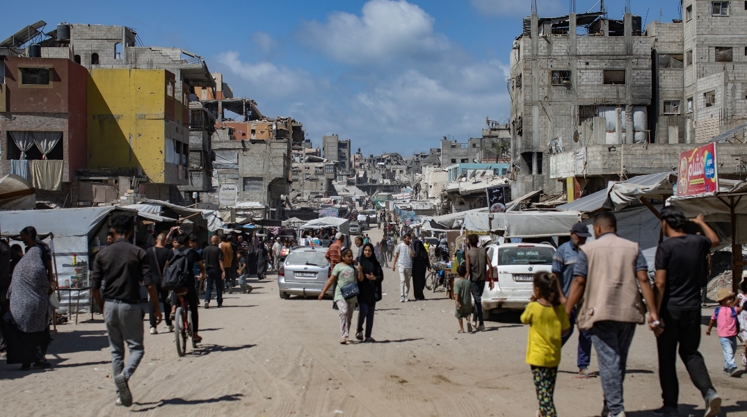 γαζα, συντριμμια, κατοικοι