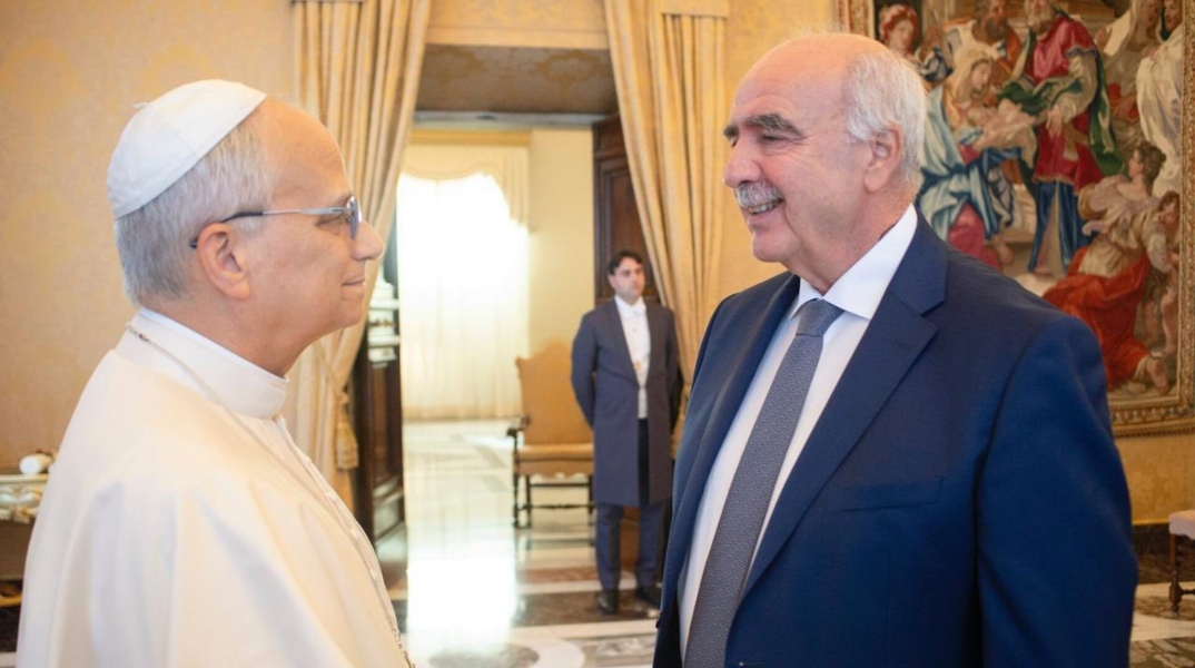 Ο Πάπας Λέων ΙΔ με τον Βαγγέλη Μεϊμαράκη στο Βατικανό