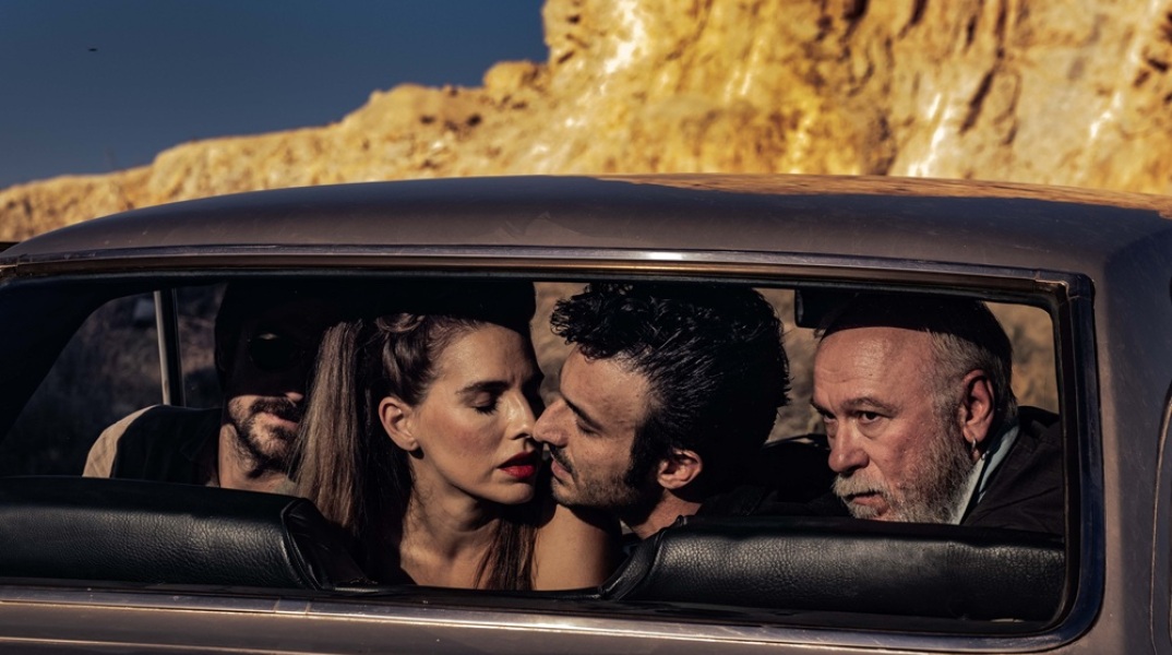 Η Μελία Κράιλινγκ πρωταγωνιστεί στην παράσταση «Ερωτευμένοι» στο BIOS