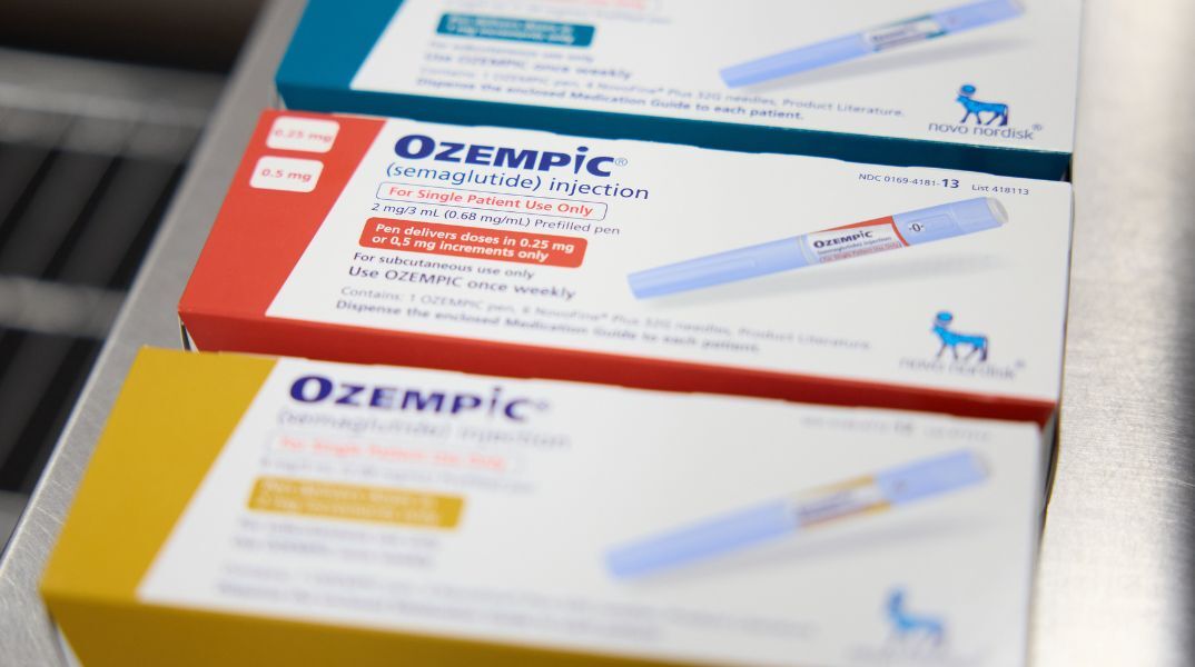 Γυναίκες που λαμβάνουν Ozempic αναφέρουν αλλαγές στη γεννητική περιοχή λόγω ταχείας απώλειας βάρους, οδηγούμενες σε επεμβάσεις αποκατάστασης.