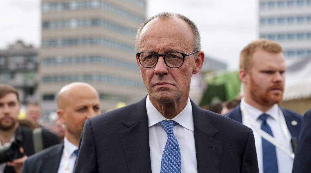 Ο Γερμανός καγκελάριος, Φρίντριχ Μερτς