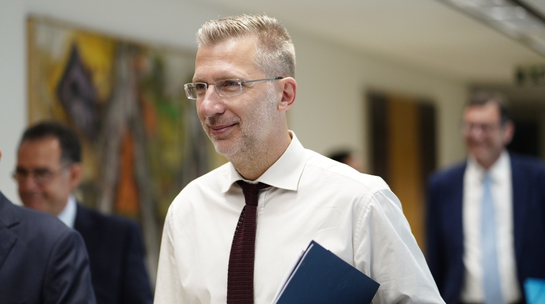 Ο υπουργός Επικρατείας Άκης Σκέρτσος