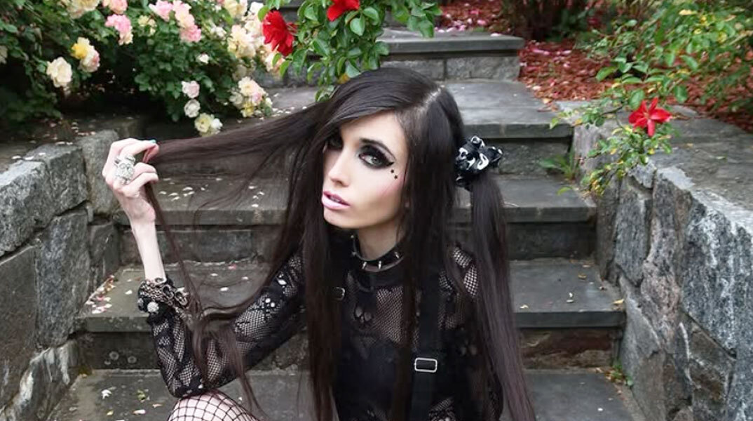 ΓΙΟΥΤΖΙΝΙΑ ΚΟΥΝΙ EUGENIA COONEY