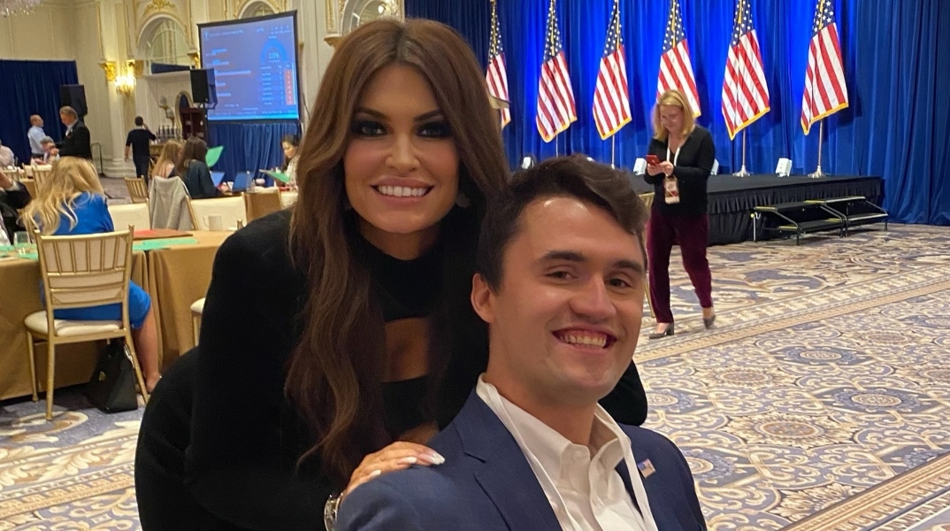 Κίμπερλι Γκίλφοϊλ και Τσάρλι Κερκ