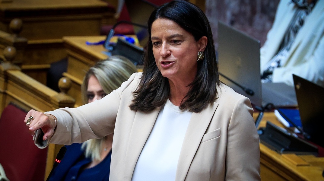 Ονομαστική ψηφοφορία και στα 97 άρθρα του εργασιακού νομοσχεδίου ζήτησε η ΝΔ - Αποχωρεί ο ΣΥΡΙΖΑ