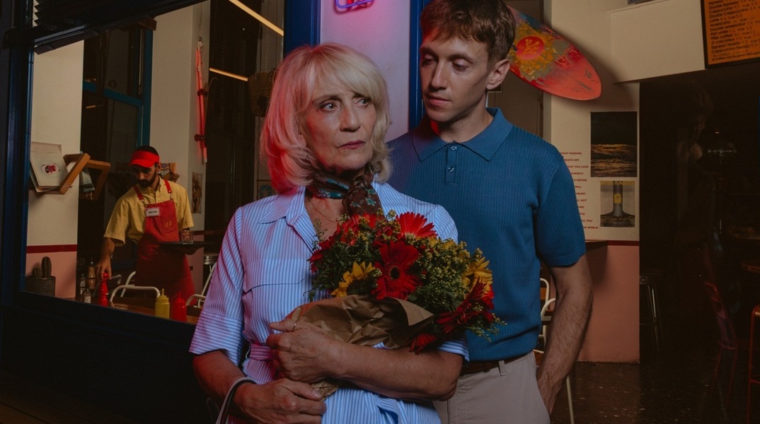 «Η Μονικ δραπετεύει» του Εντουάρντ Λουί στο θέατρο Οδού Κεφαλληνίας