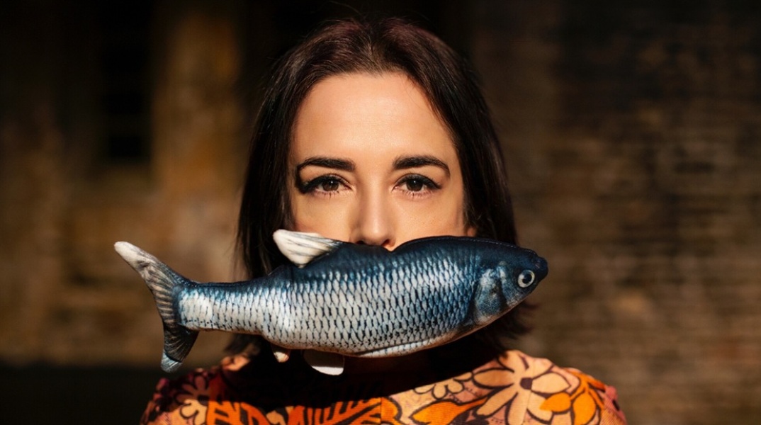 «Δαγκώνει?» στο θέατρο του Νέου Κόσμου