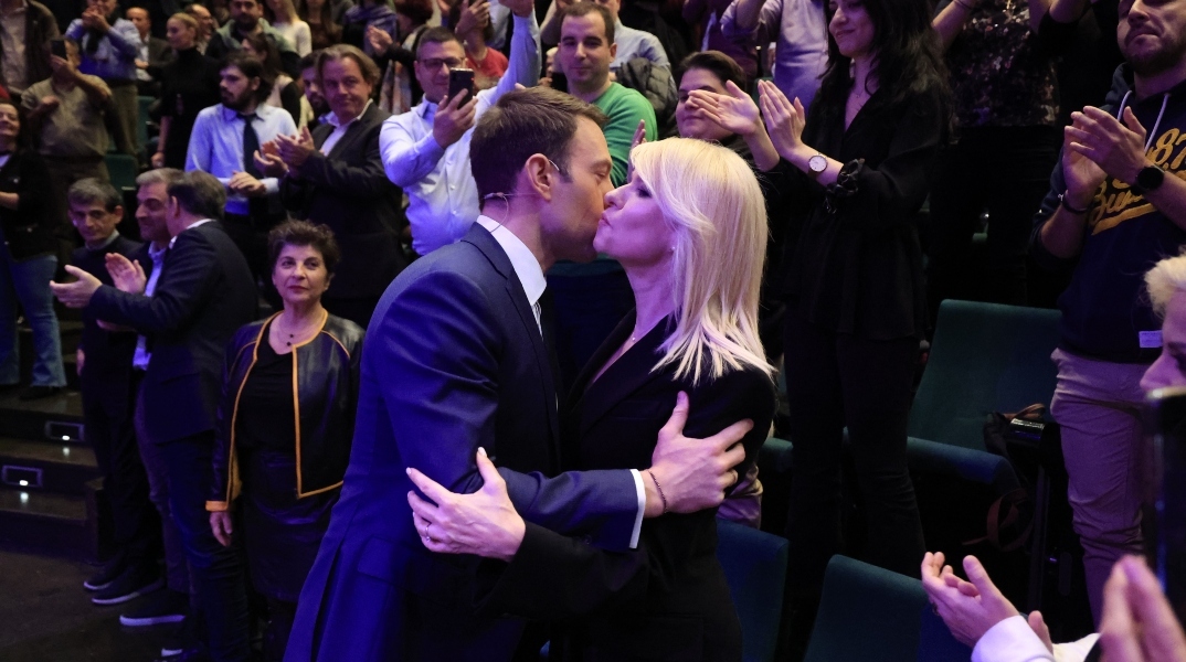 Κασσελάκης και Τζάκρη