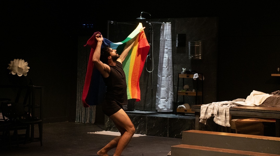 Η «Ξανθιά φράουλα» του Μίνο Μπελέι, σε σκηνοθεσία Αλέξανδρου Ρήγα, στο ΚΘΒΕ