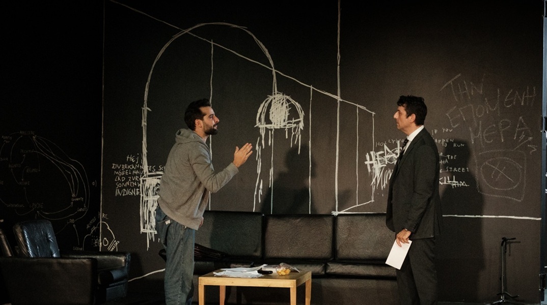 Ο εχθρός του λαού σε σκηνοθεσία Τόμας Οστενμάιερ στο Θέατρο του Νέου Κόσμου