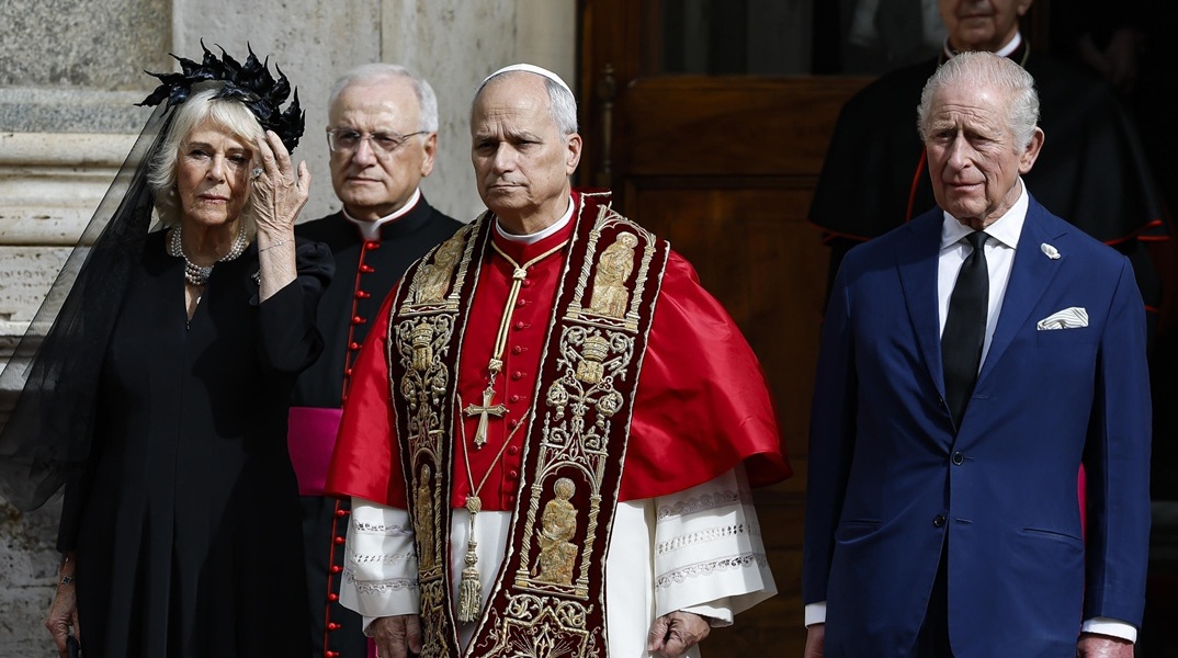 Βατικανό: Έπειτα από πέντε αιώνες Βρετανός μονάρχης και Πάπας προσεύχονται μαζί	