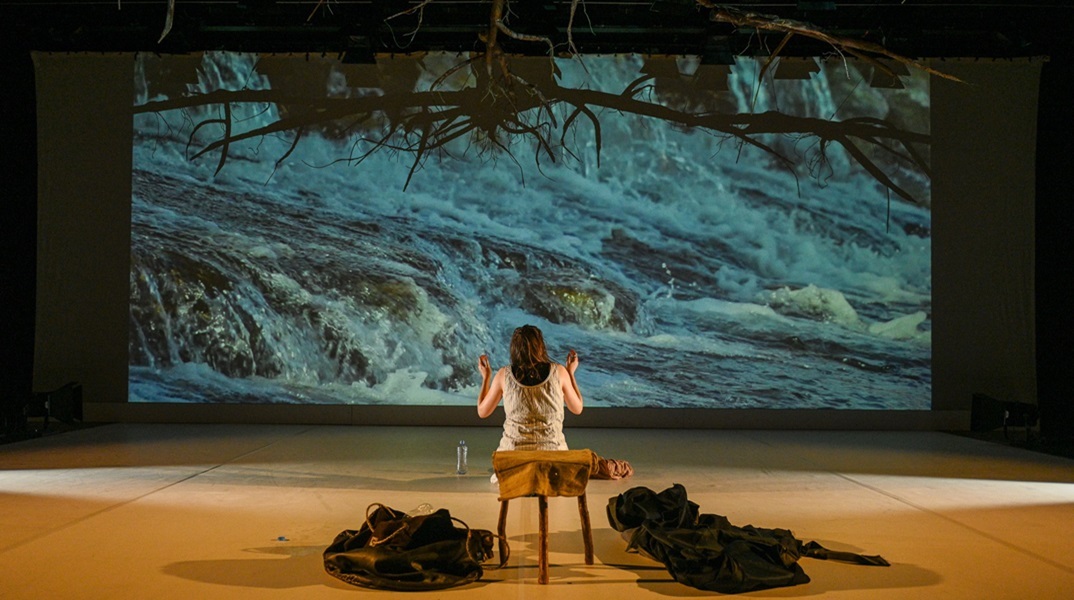 «Ο ομφαλός της γης» στο ΚΠΙΣΝ