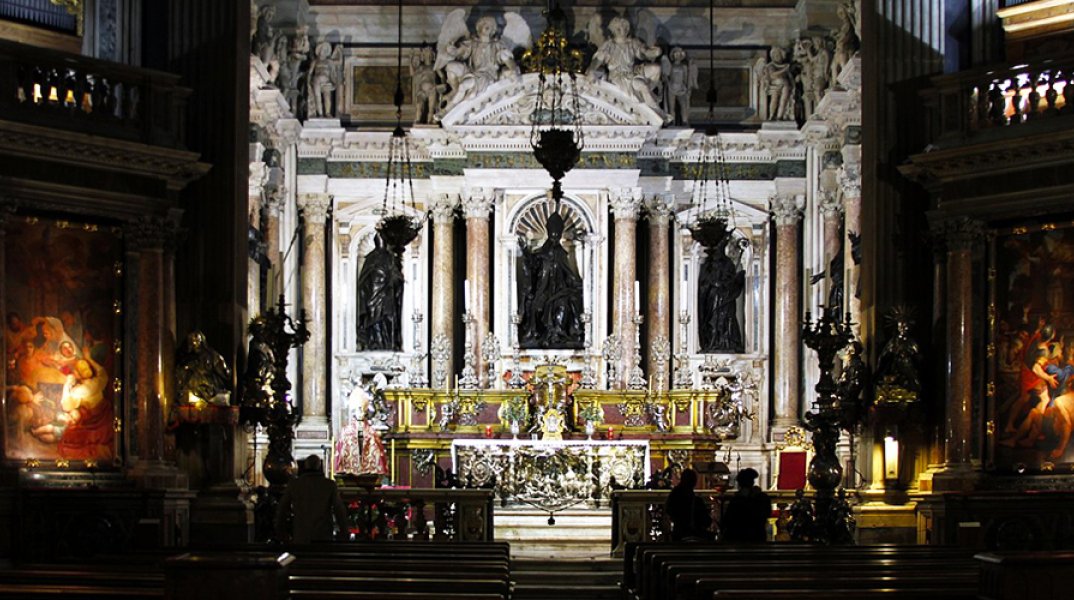 Νάπολη: Πώς το μουσείο του San Gennaro «χαρτογραφεί» τα κοσμήματά του για να τα προστατεύσει από ληστείες